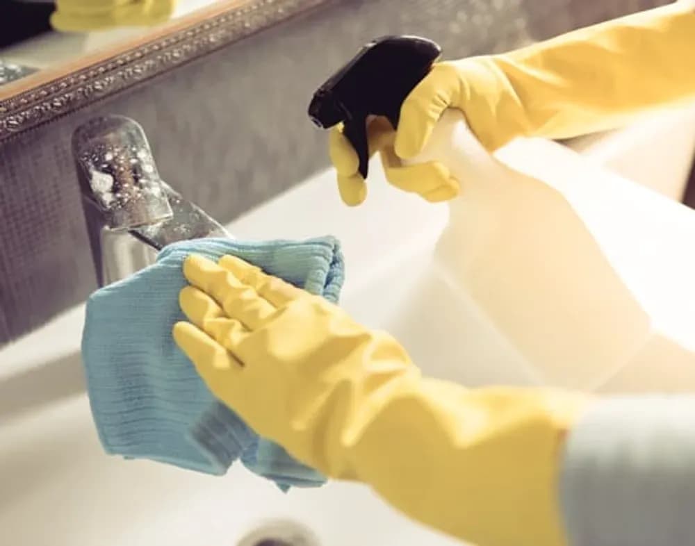 Freshly cleaned kitchen counters maintained by Bright Glow's weekly cleaning service